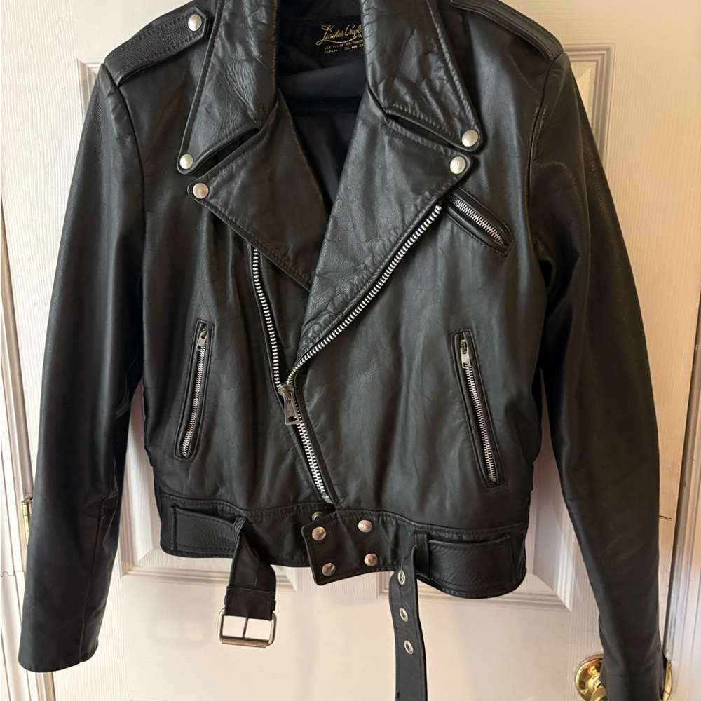 Luxurious Black Leather Biker Jacket - Picture 2 of 10
